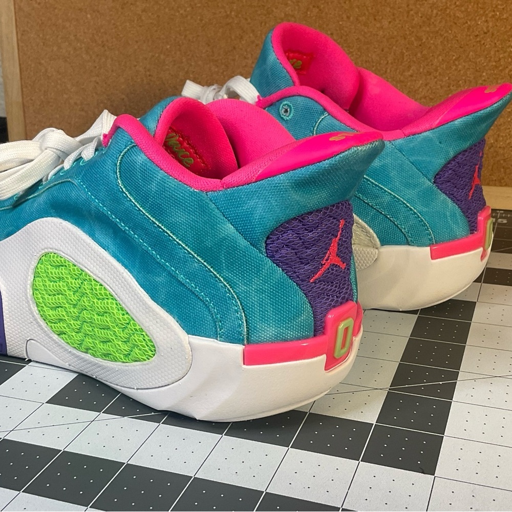 Jordan JT 2 🔥
'wave runner''
JORDAN TATUM
BRAND NEW
NWOT - Picture 4 of 9